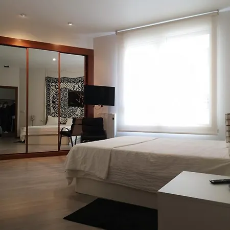 Arquitecto Perez Bellas Apartment